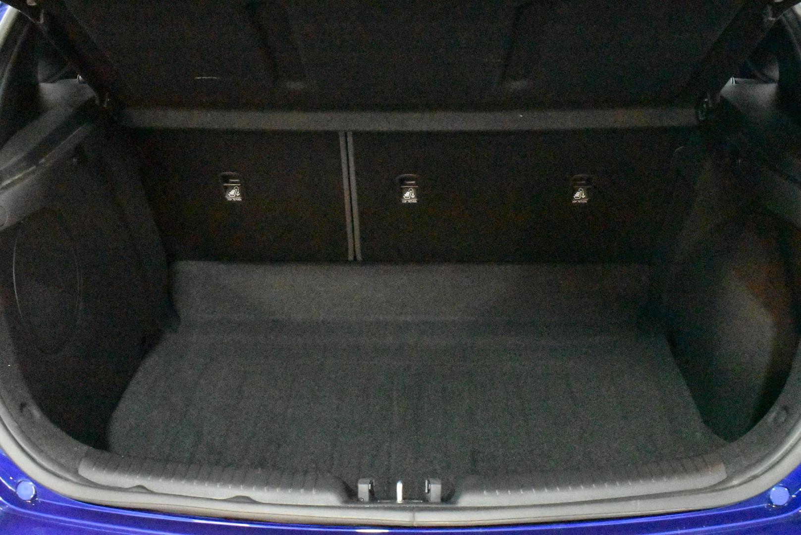 2022 Hyundai i30 Elite — photo 16