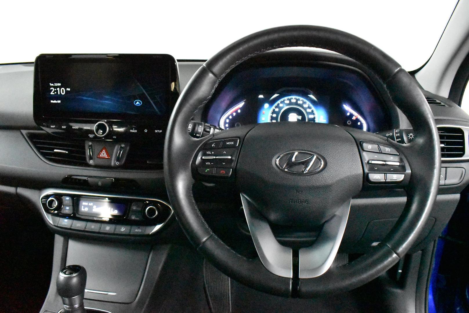 2022 Hyundai i30 Elite — photo 5