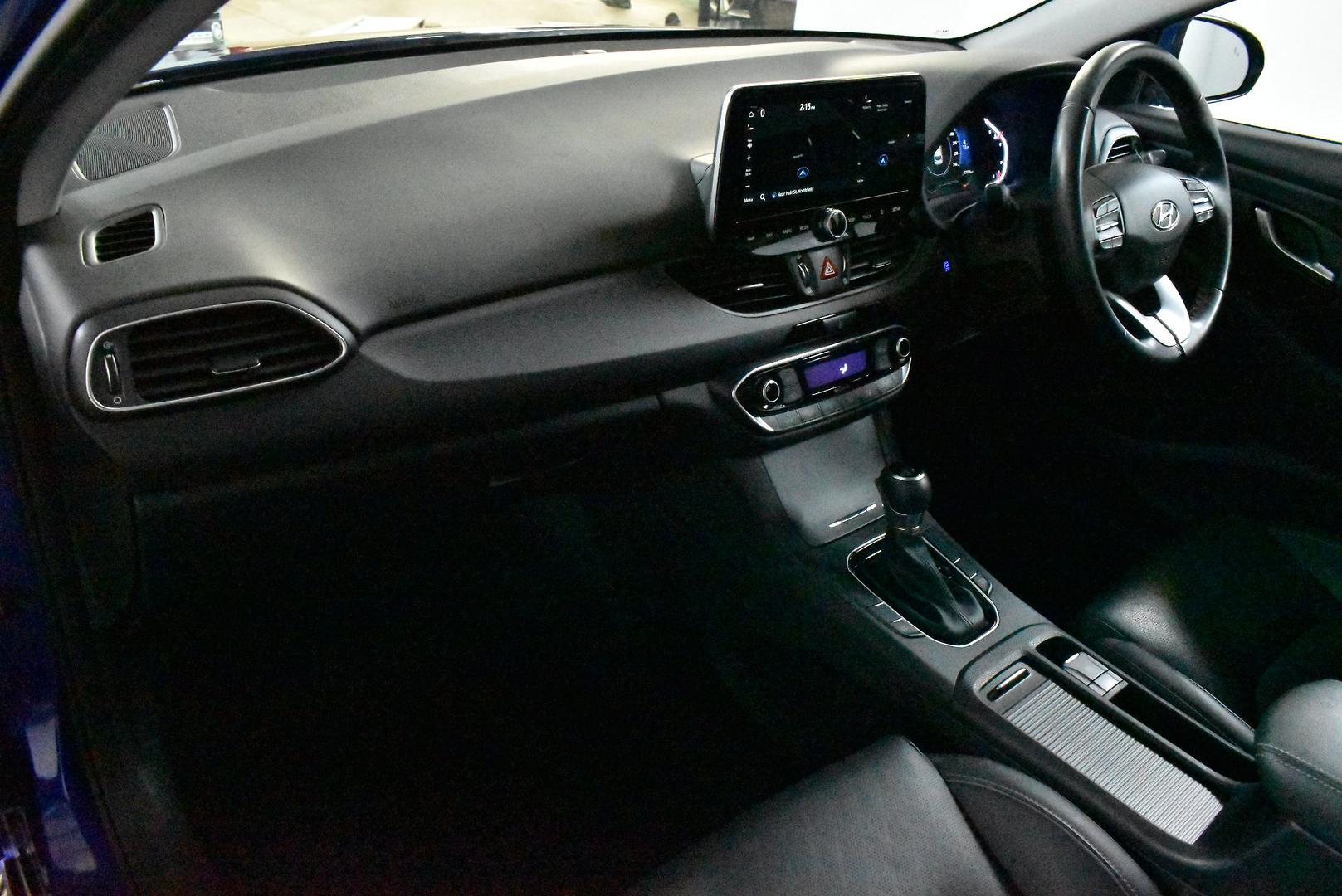 2022 Hyundai i30 Elite — photo 6