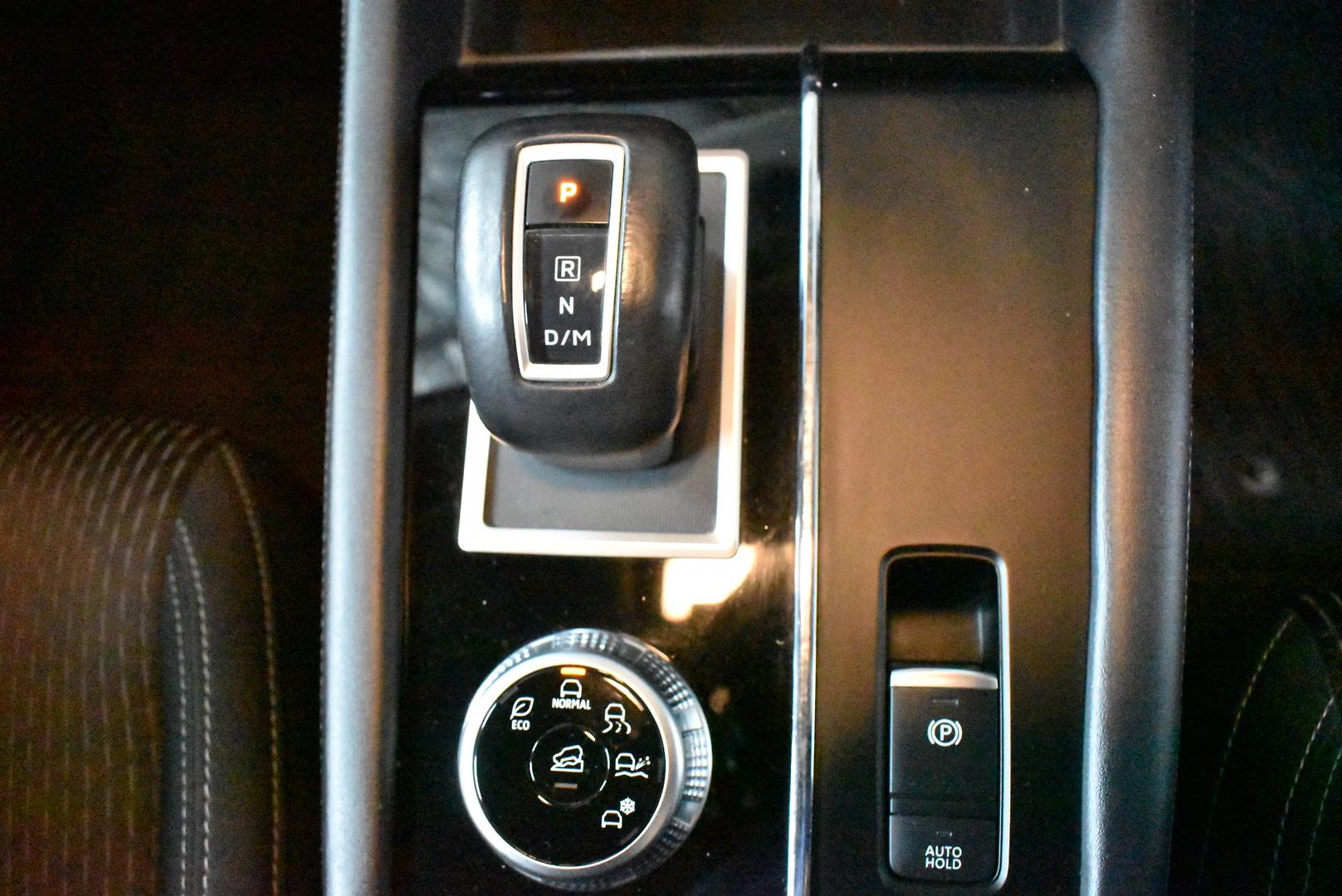 2022 Mitsubishi Outlander LS — photo 20