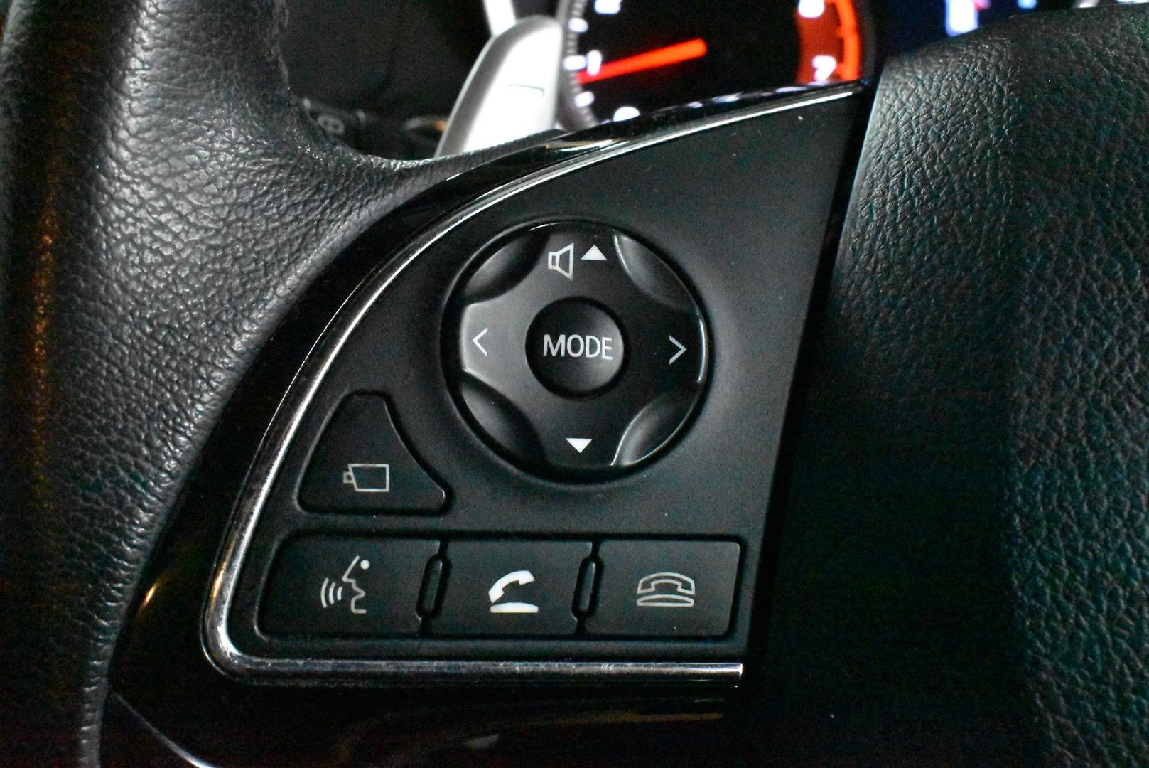 2017 Mitsubishi Eclipse Cross Exceed — photo 21