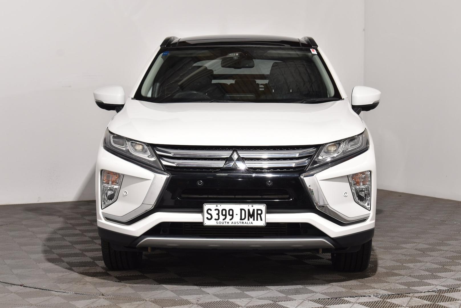 2017 Mitsubishi Eclipse Cross Exceed — photo 3