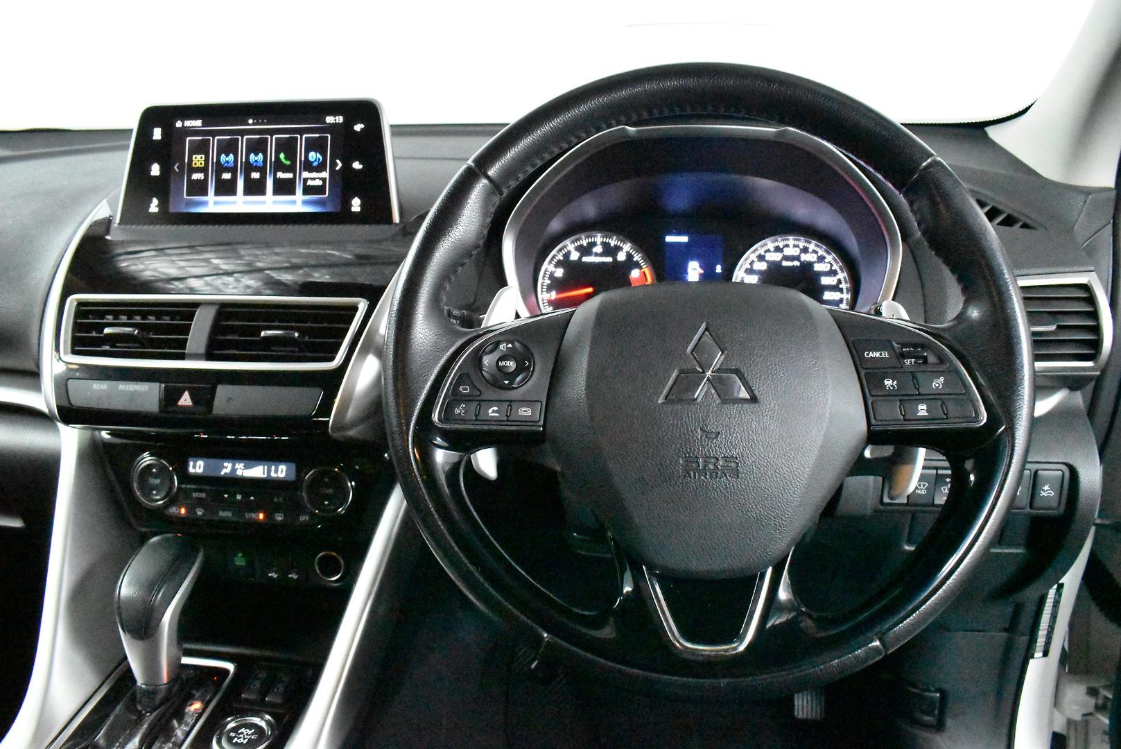 2017 Mitsubishi Eclipse Cross Exceed — photo 5