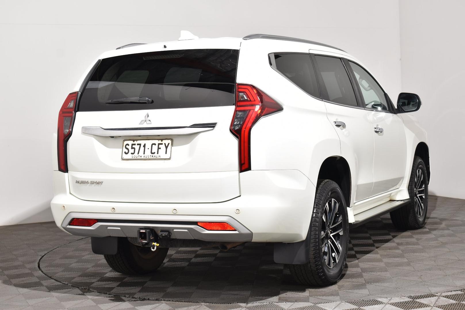 2020 Mitsubishi Pajero Sport GLS — photo 14