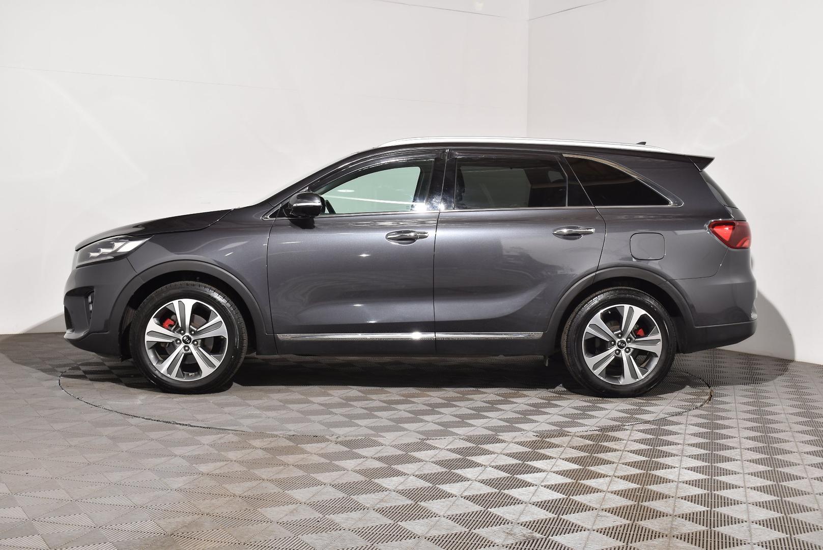 2019 Kia Sorento GTLine — photo 11