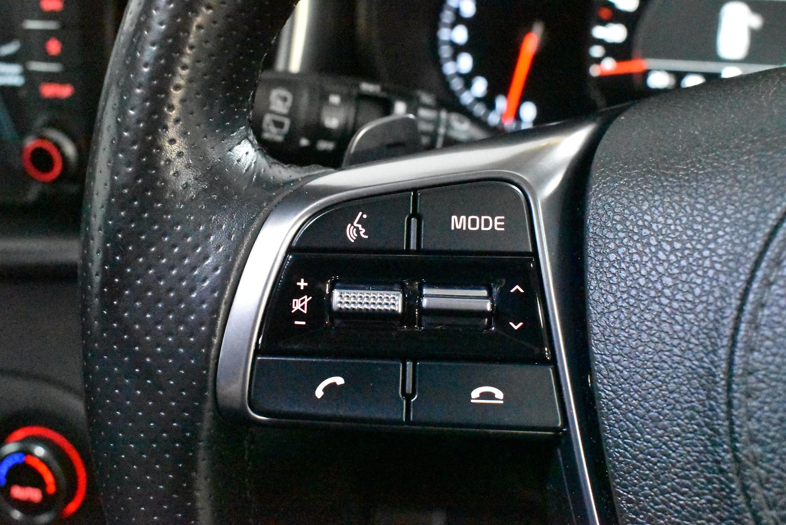 2019 Kia Sorento GTLine — photo 21