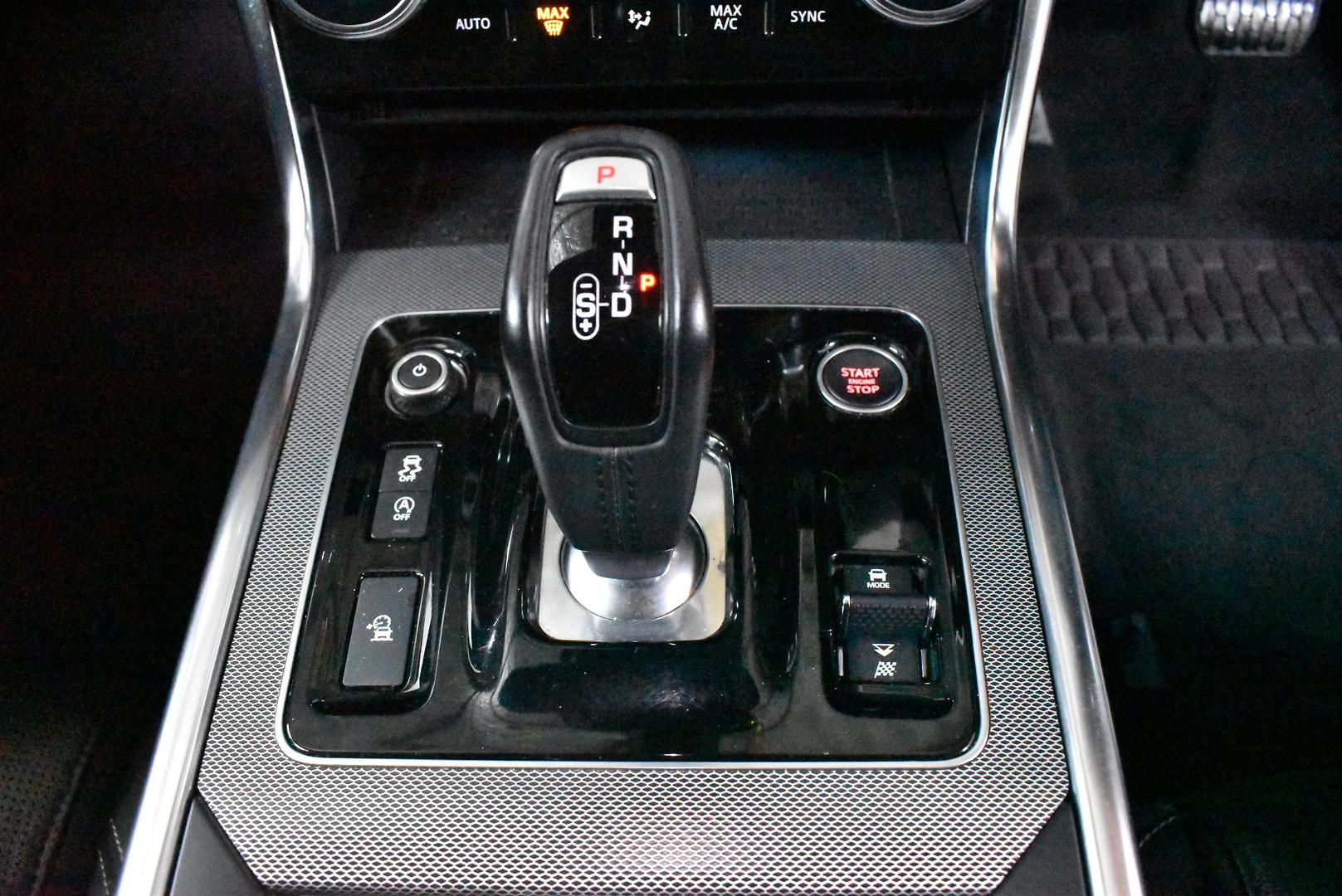 2020 Jaguar XE P300 RDynamic SE — photo 20