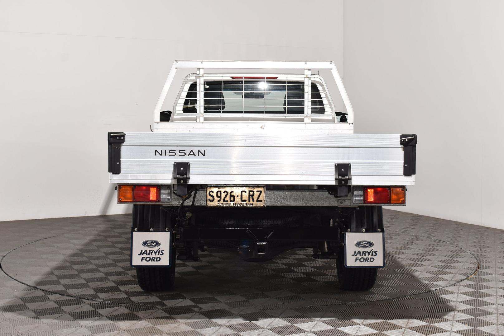 2022 Nissan Navara SL — photo 4