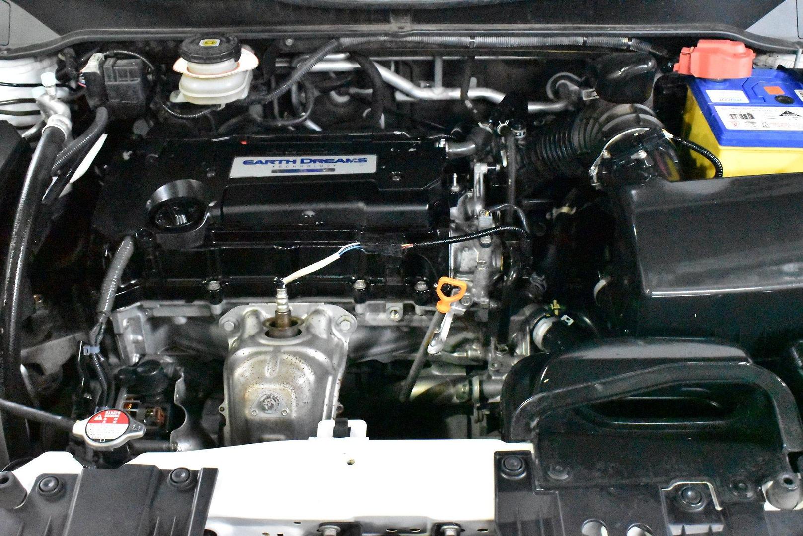 2014 Honda Odyssey VTi — photo 16