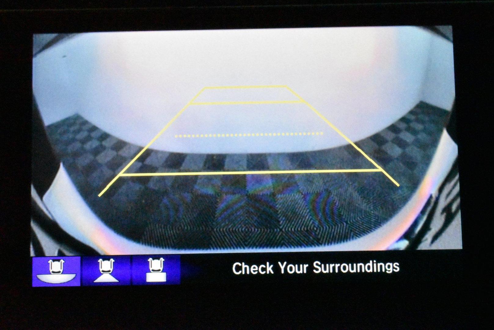 2014 Honda Odyssey VTi — photo 23