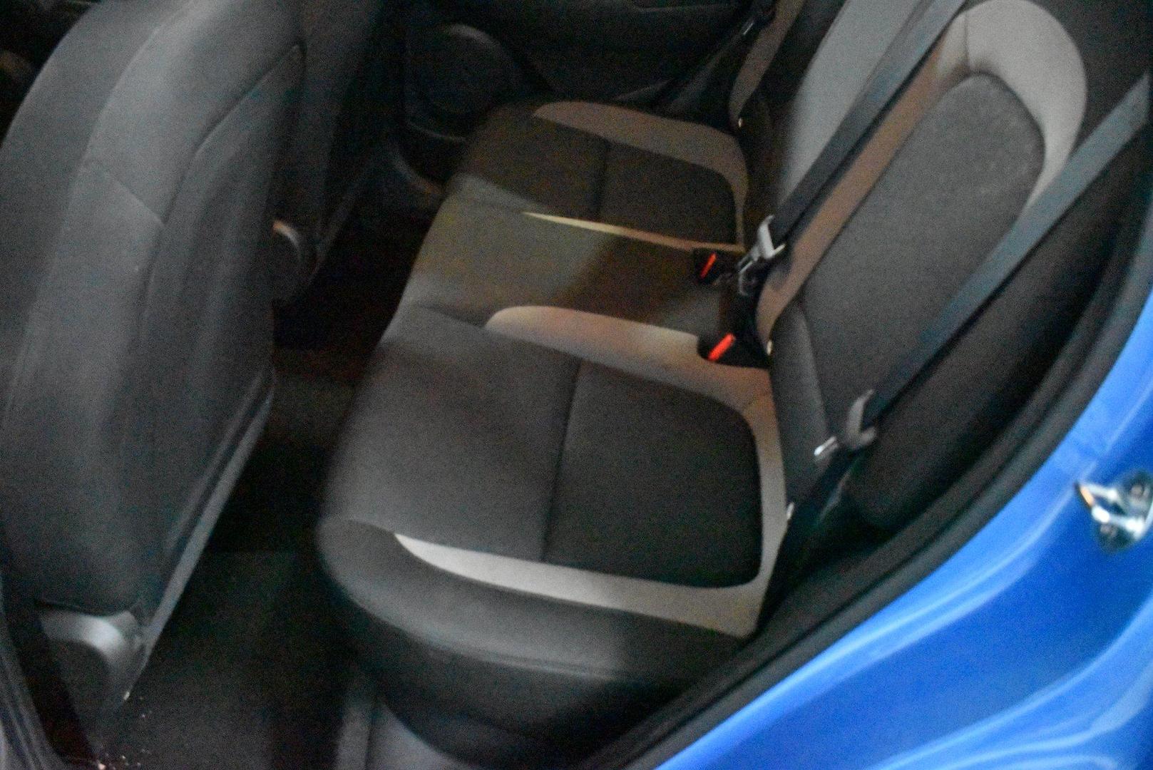 2020 Hyundai Kona Go — photo 8