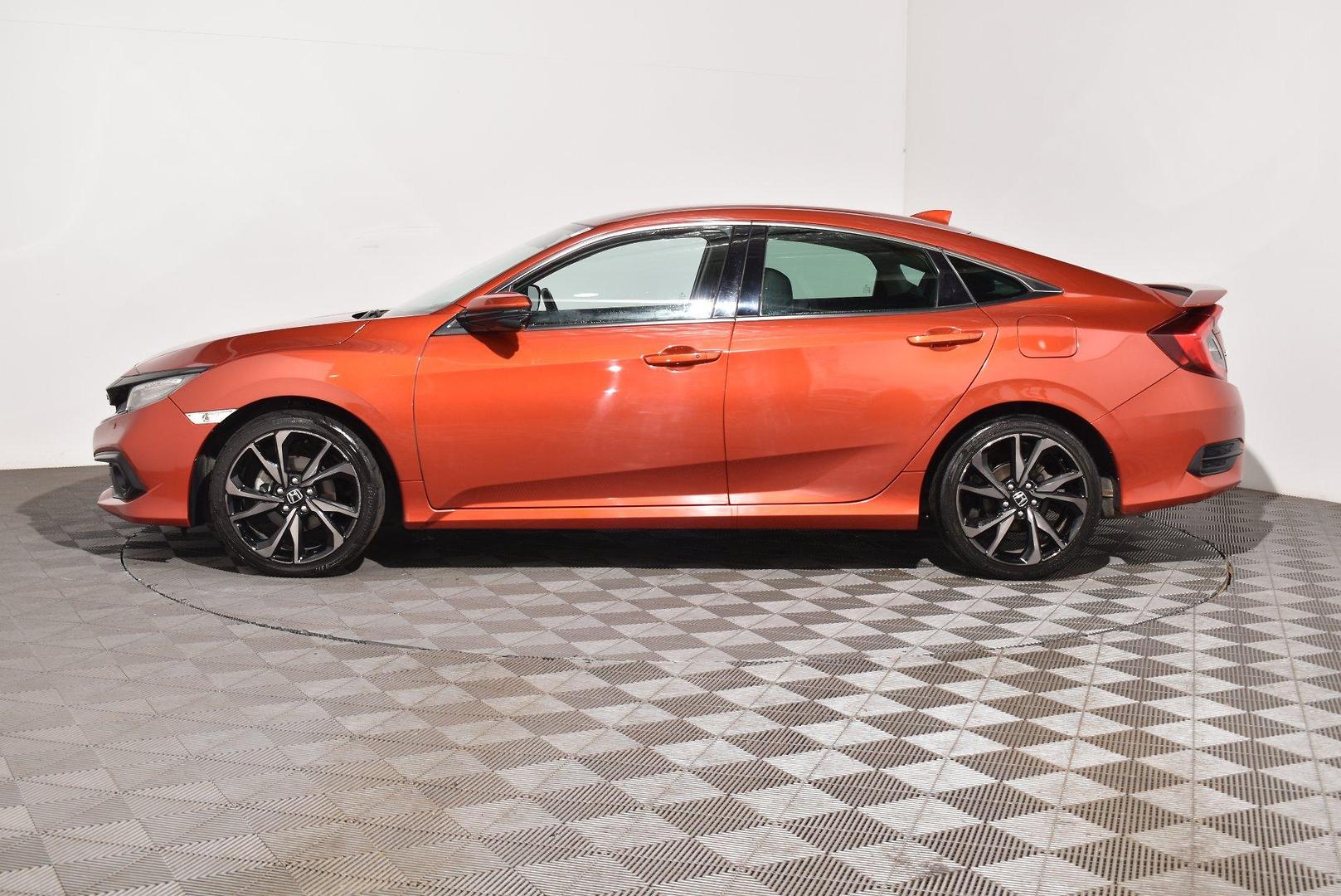2020 Honda Civic RS — photo 11