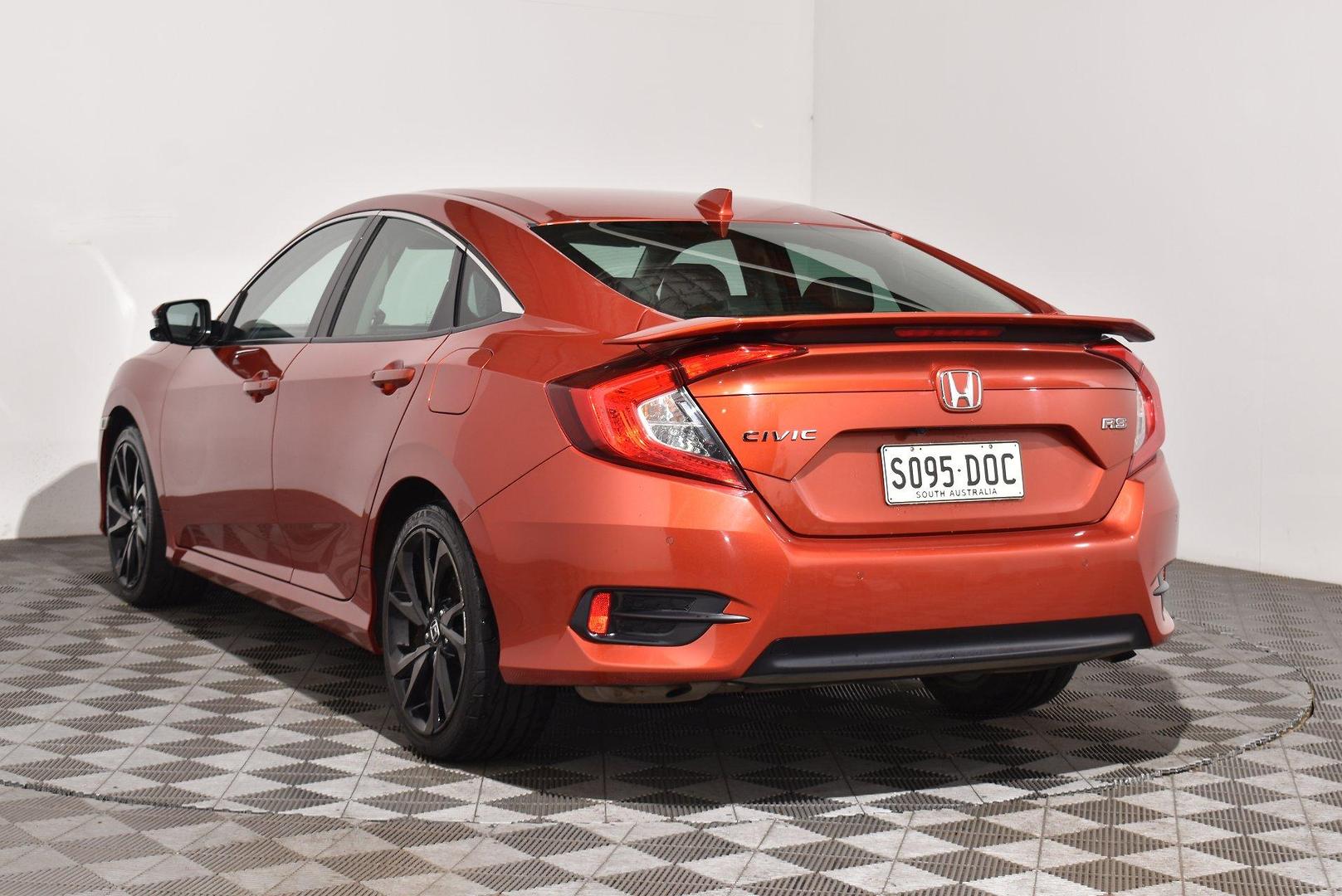2020 Honda Civic RS — photo 2