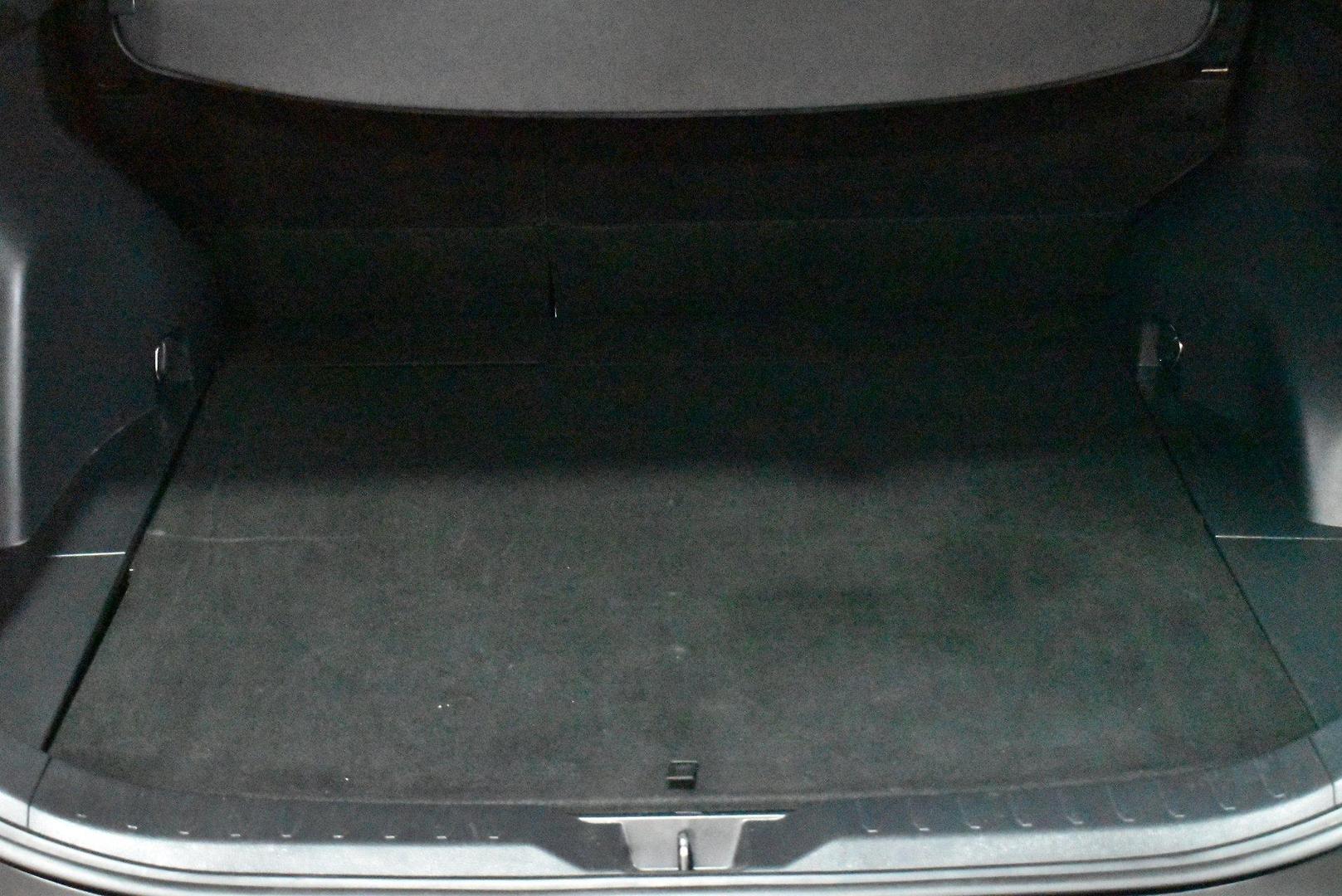 2020 Toyota RAV4 GX — photo 16