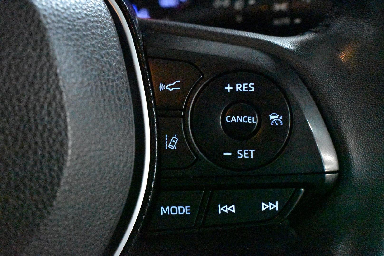 2020 Toyota RAV4 GX — photo 22