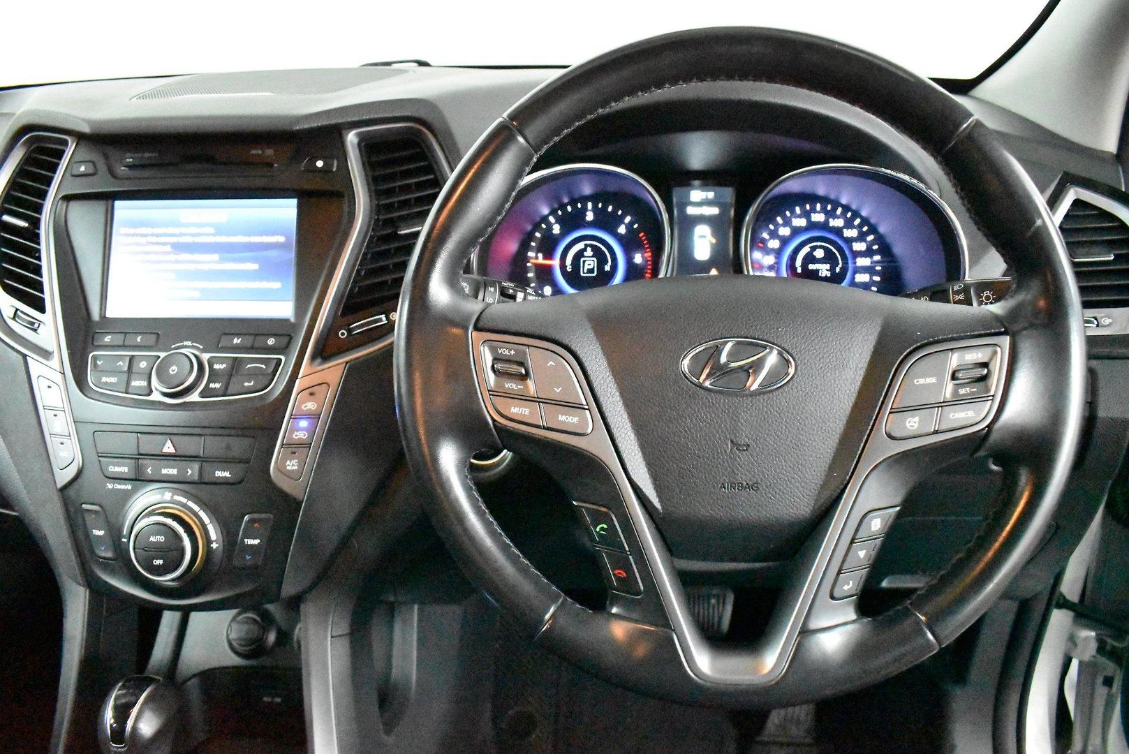 2014 Hyundai Santa Fe Elite — photo 5