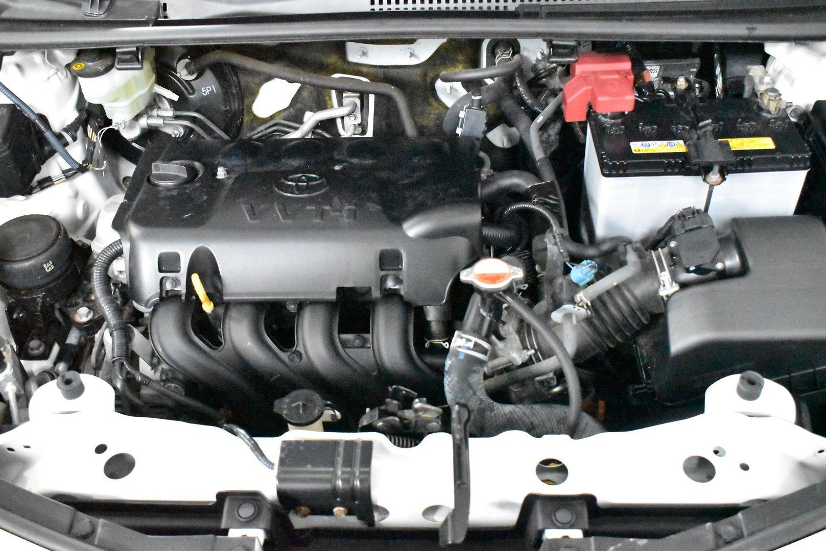 2016 Toyota Yaris Ascent — photo 17
