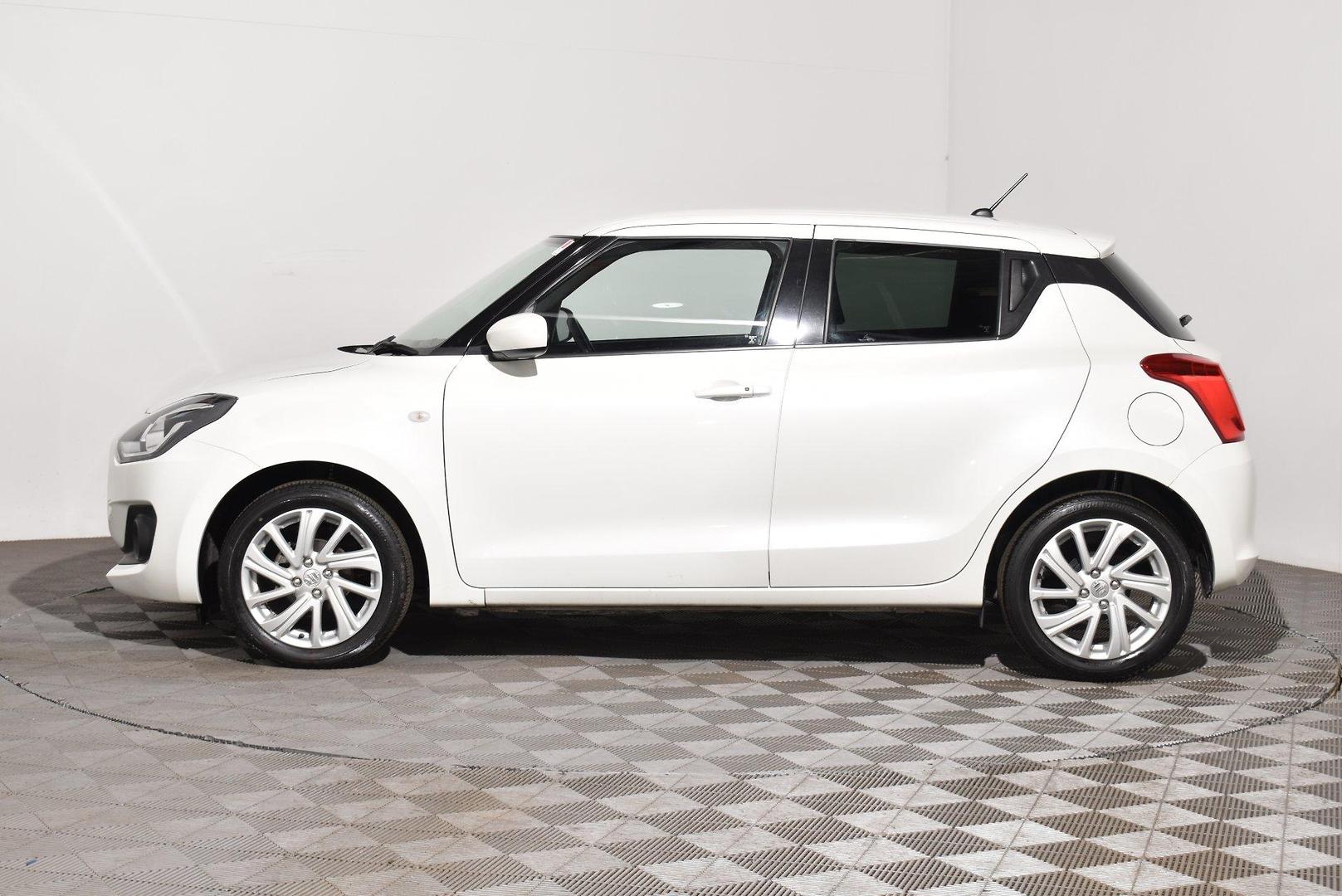 2022 Suzuki Swift GL S — photo 11
