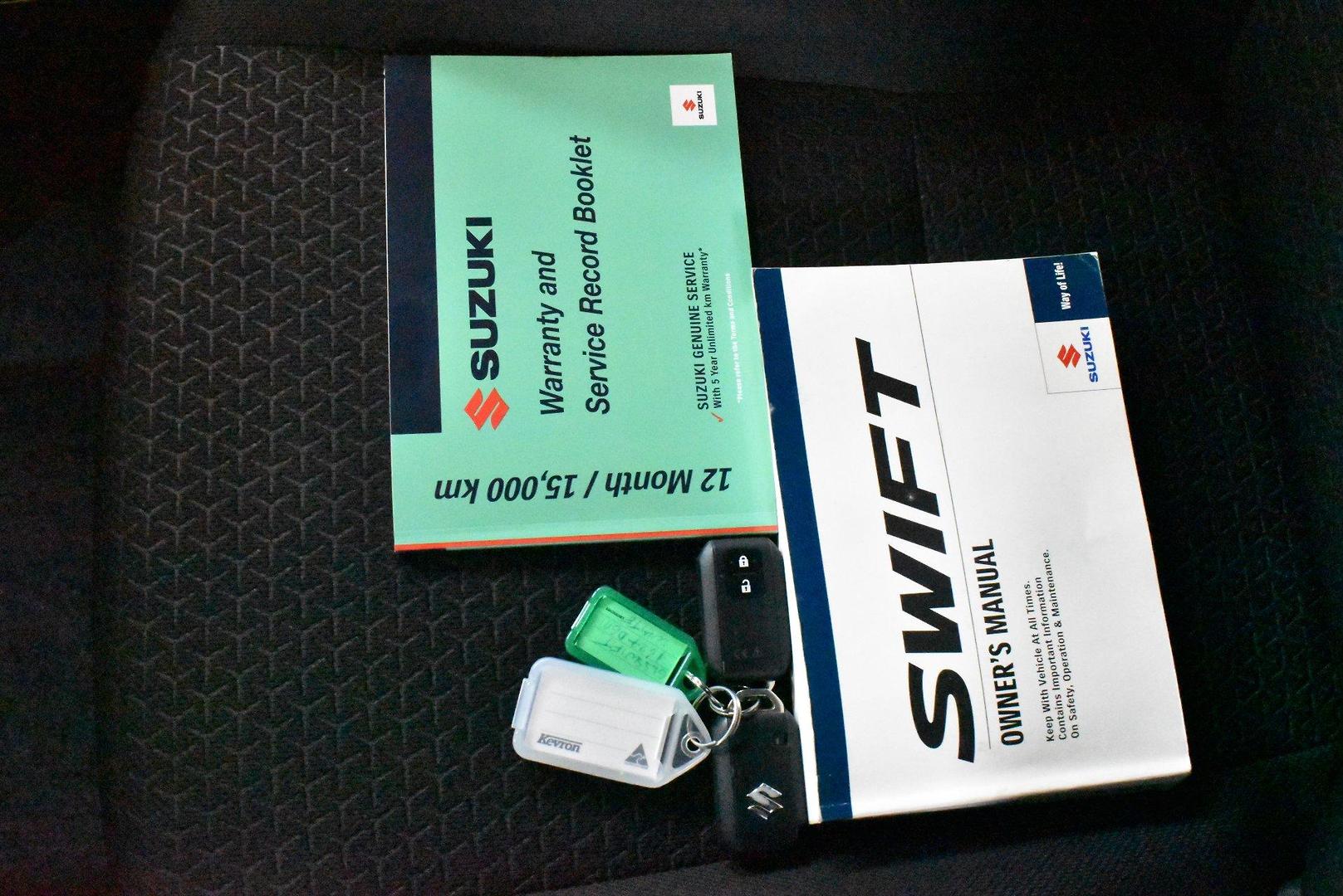 2022 Suzuki Swift GL S — photo 25
