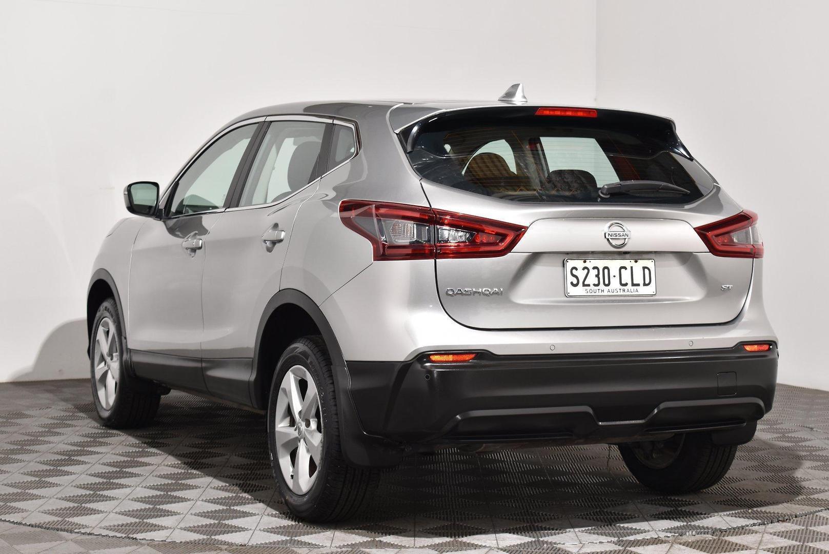 2020 Nissan QASHQAI ST — photo 14