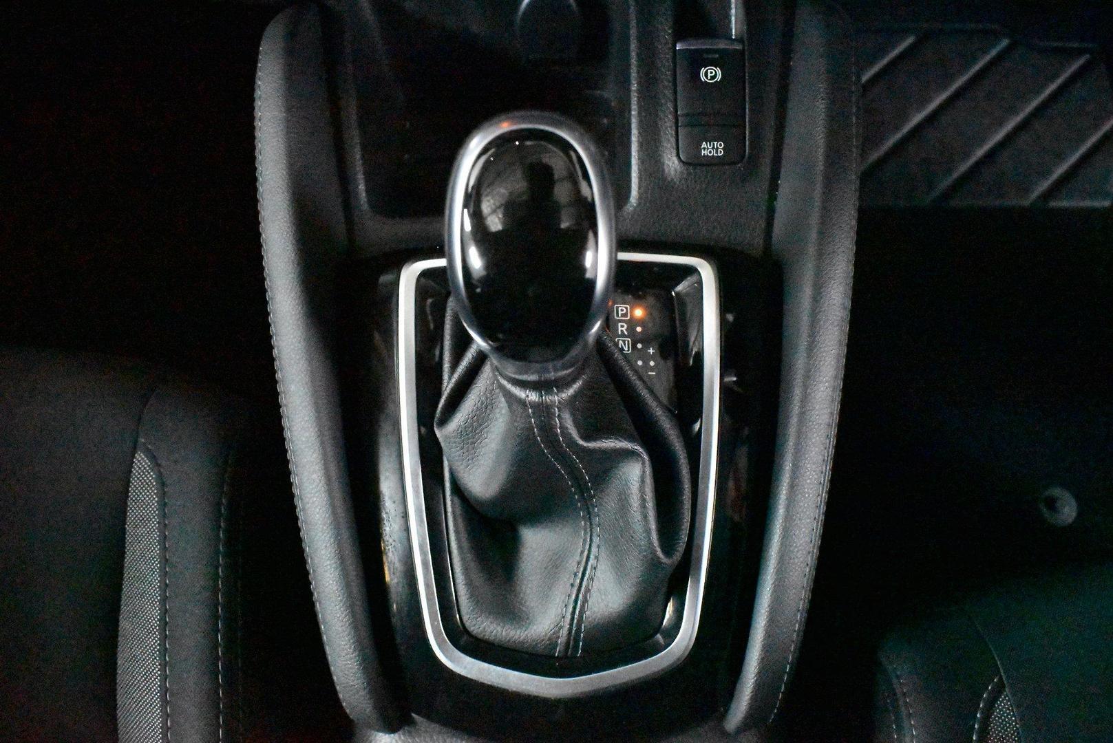 2020 Nissan QASHQAI ST — photo 20