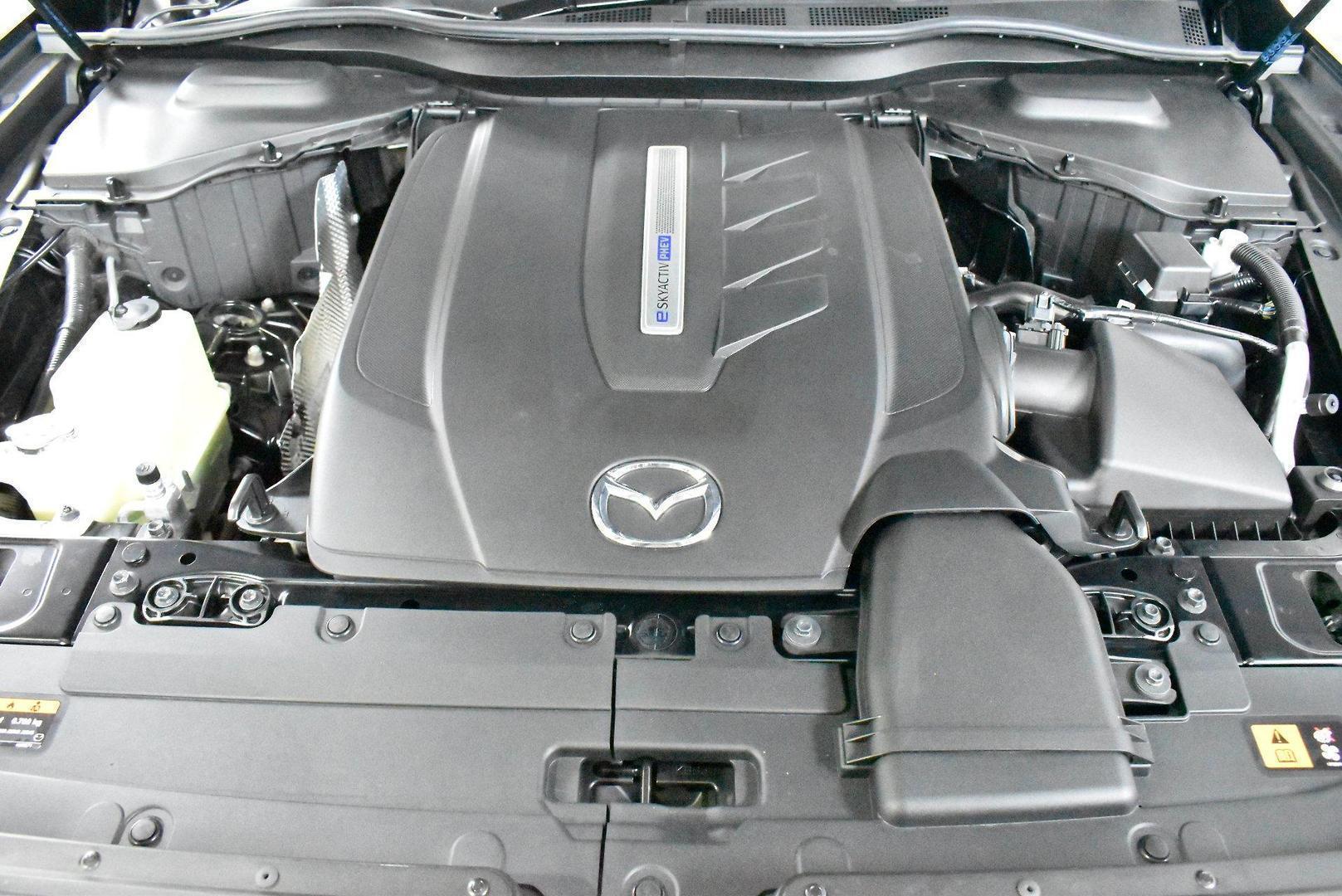 2023 Mazda CX-60 P50e Evolve — photo 17