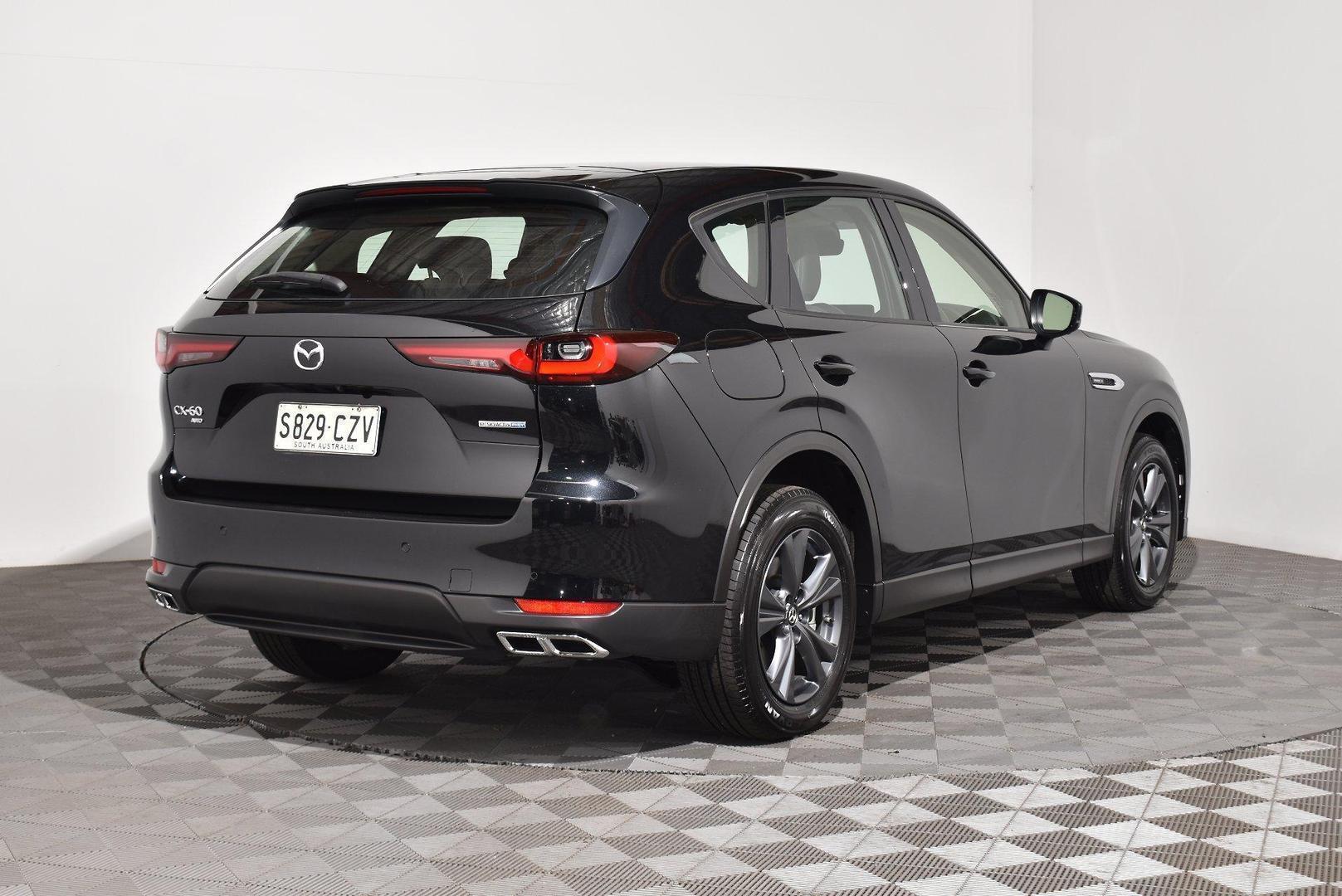 2023 Mazda CX-60 P50e Evolve — photo 2