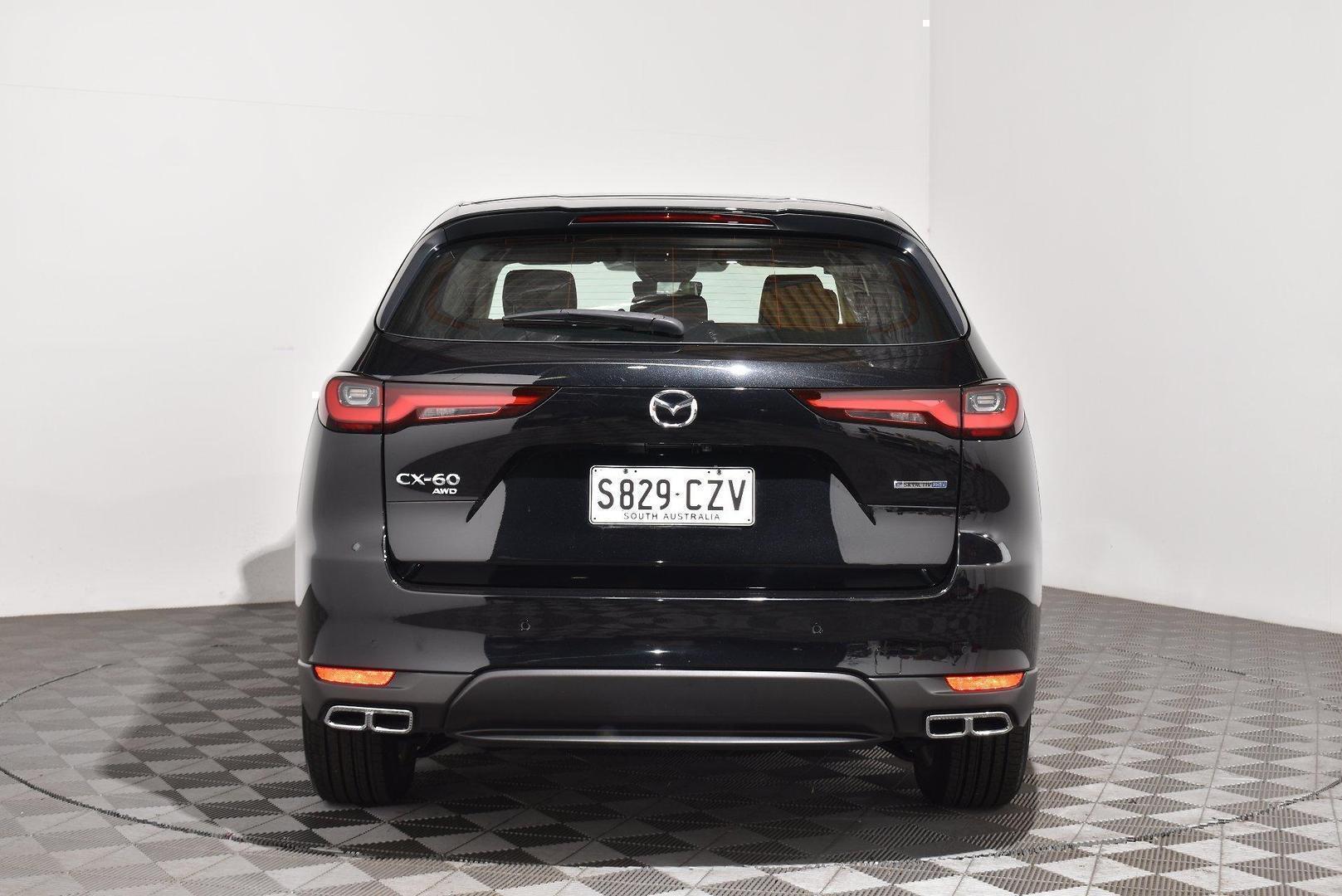 2023 Mazda CX-60 P50e Evolve — photo 4