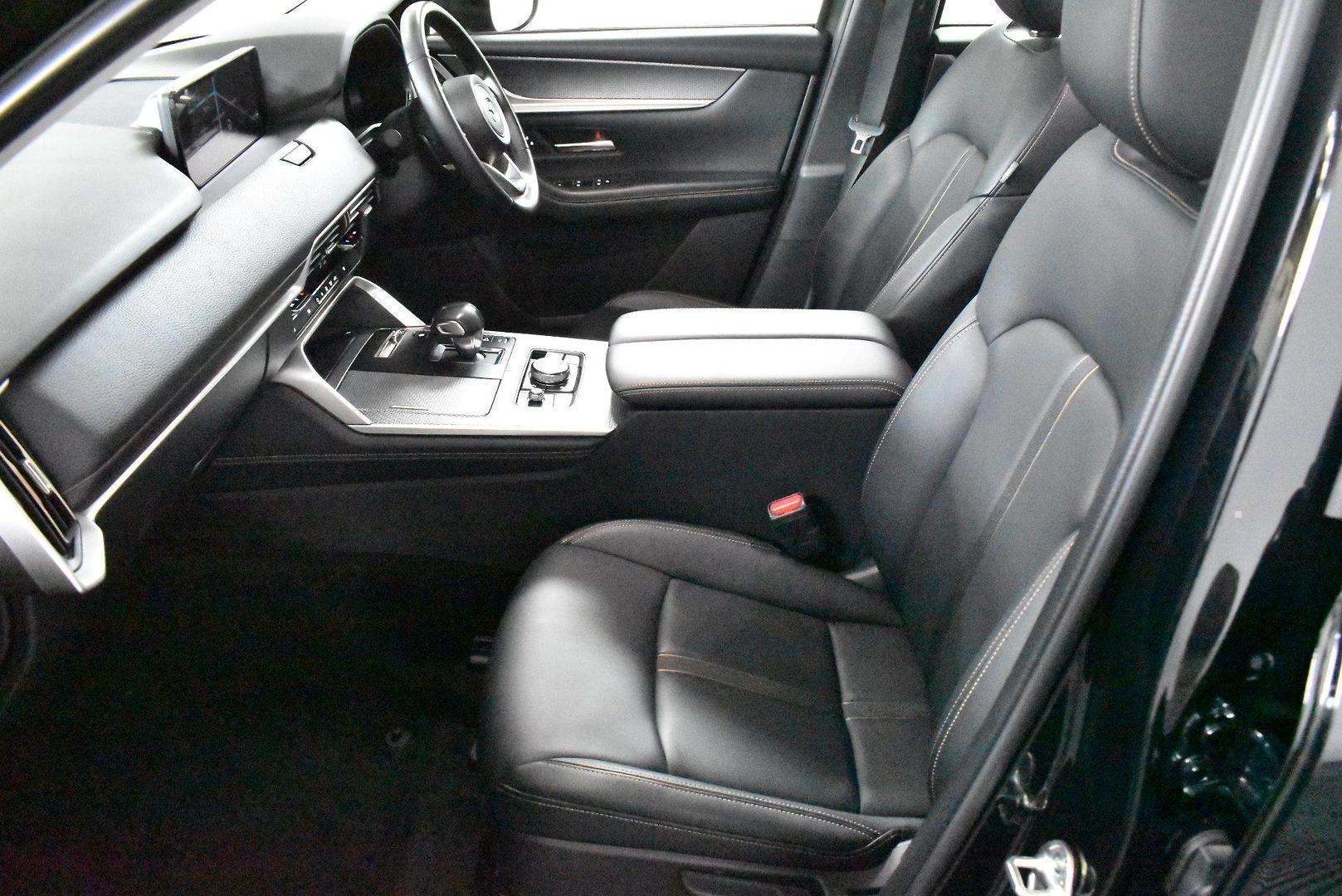 2023 Mazda CX-60 P50e Evolve — photo 7