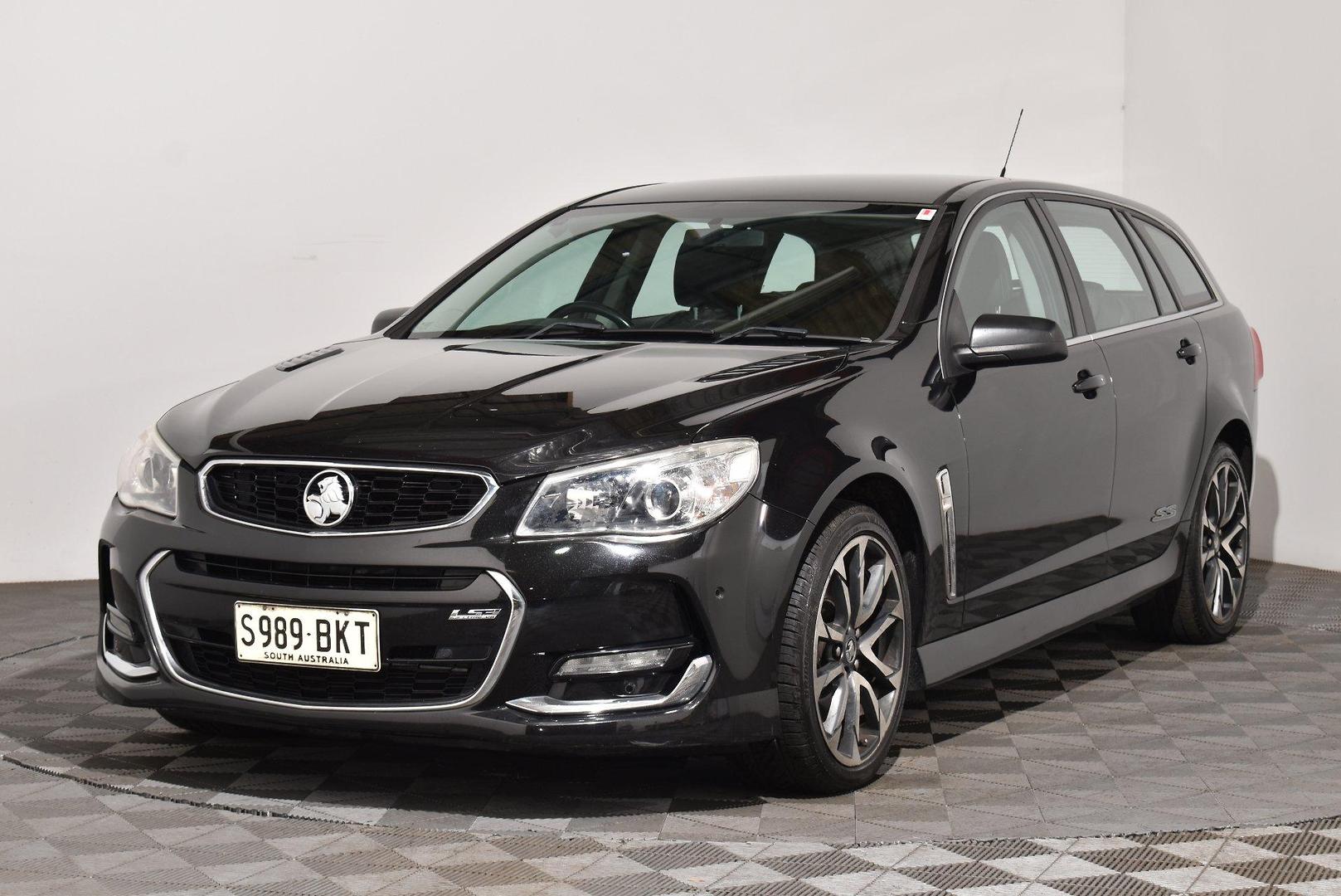 2016 Holden Commodore SS V — photo 13