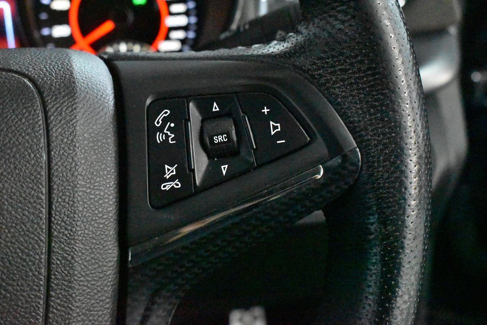 2016 Holden Commodore SS V — photo 22