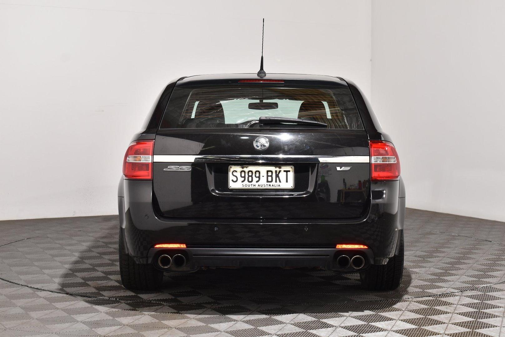 2016 Holden Commodore SS V — photo 4