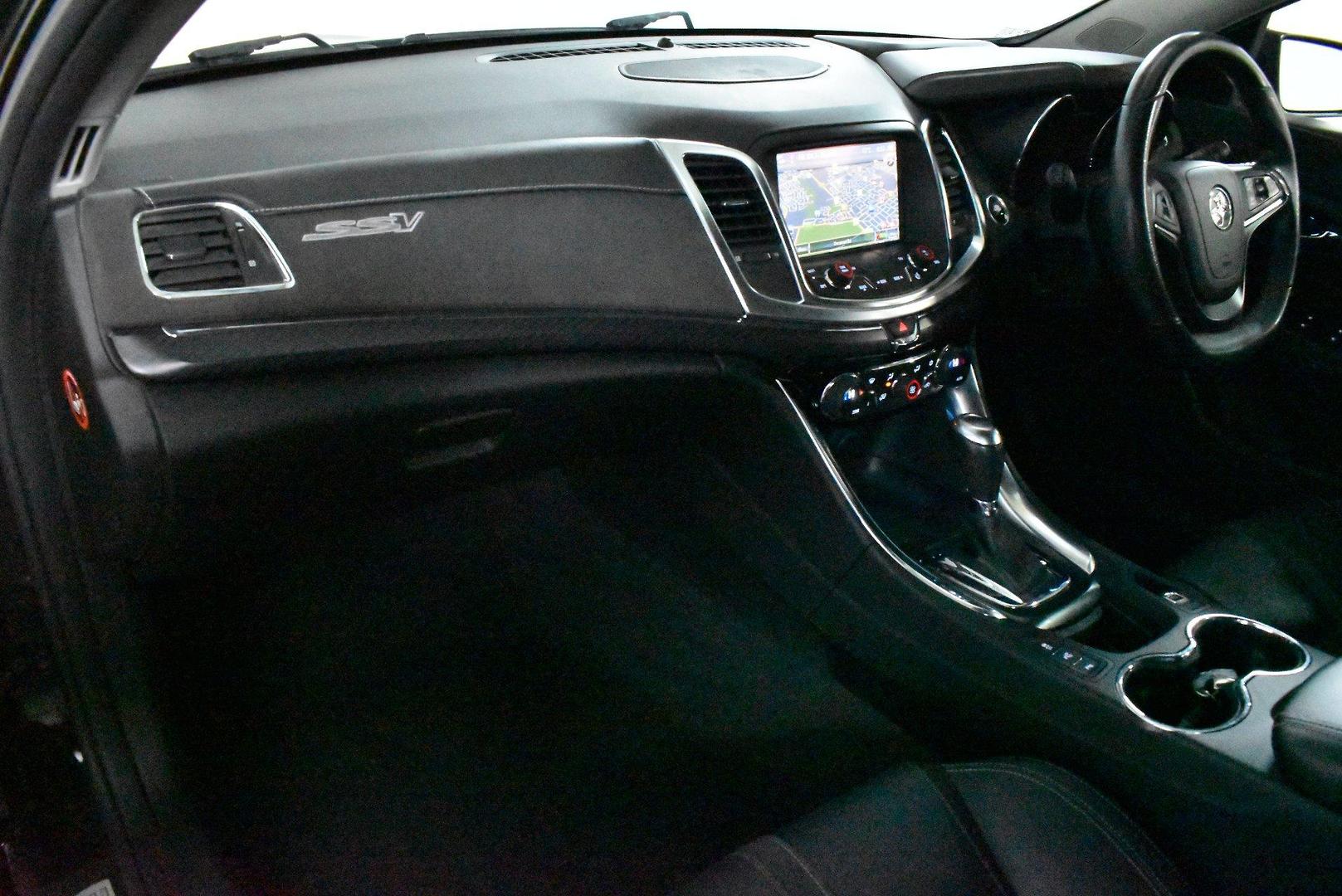 2016 Holden Commodore SS V — photo 6