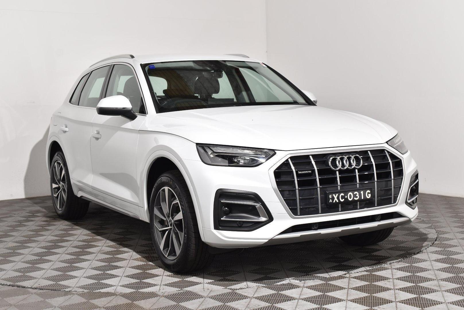 2021 Audi Q5 40 TDI — photo 1