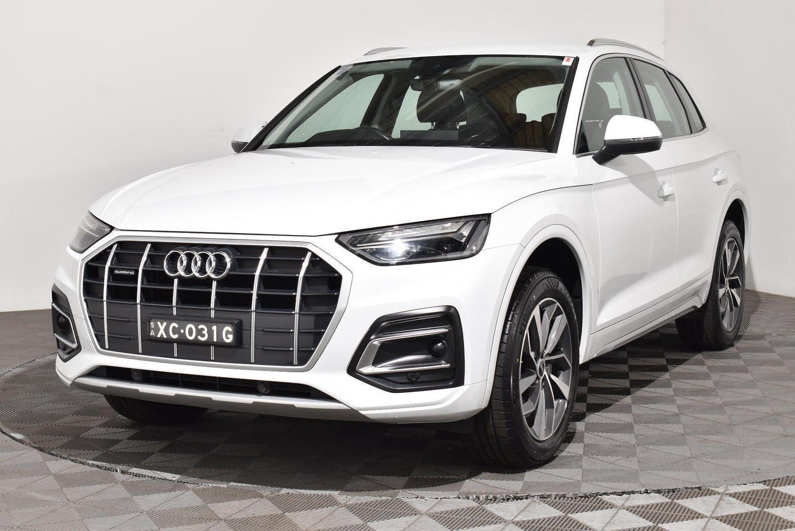 2021 Audi Q5 40 TDI — photo 13