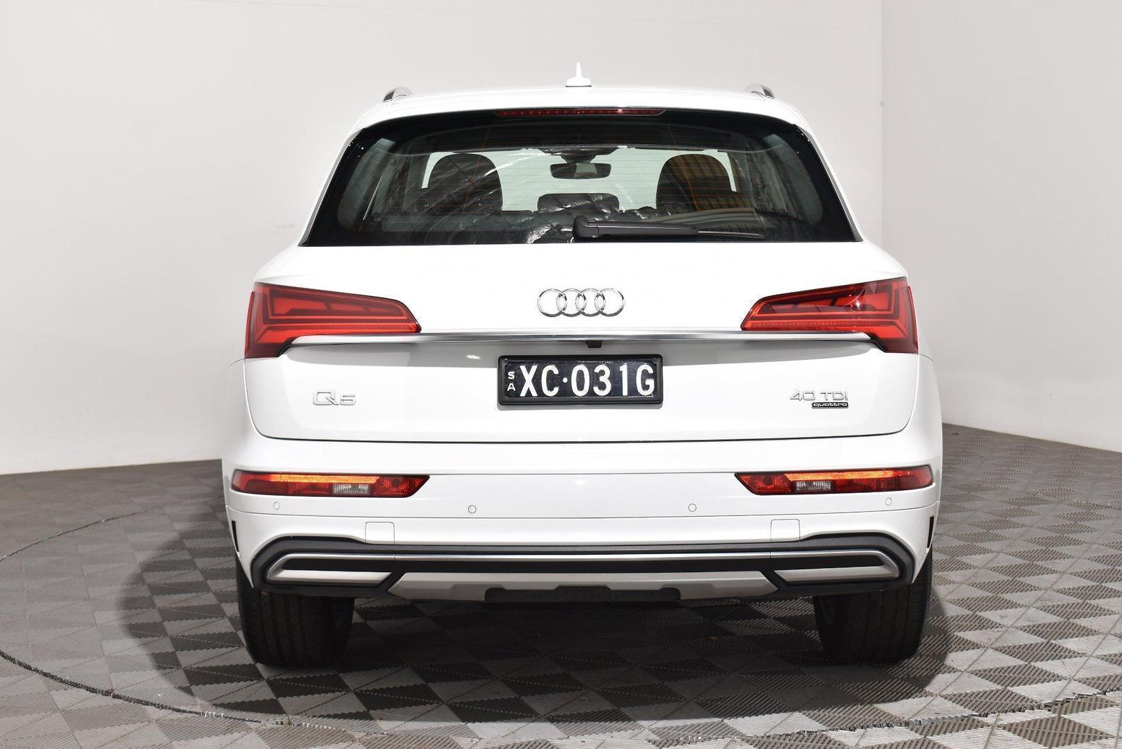 2021 Audi Q5 40 TDI — photo 4