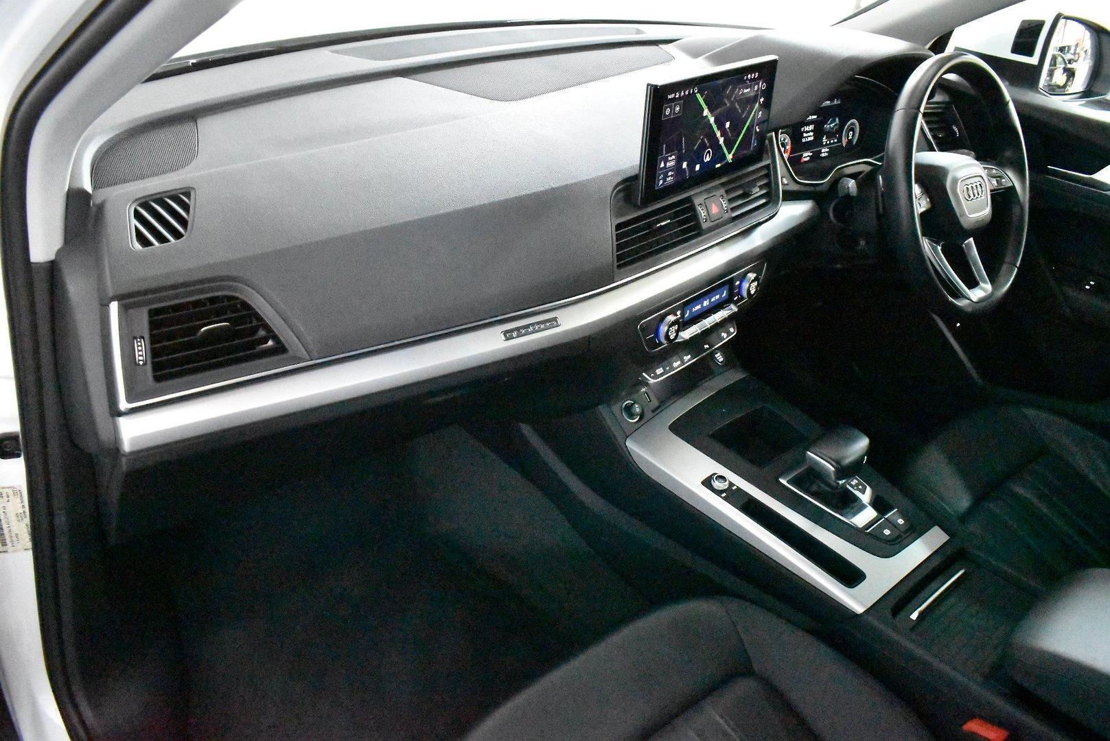 2021 Audi Q5 40 TDI — photo 6