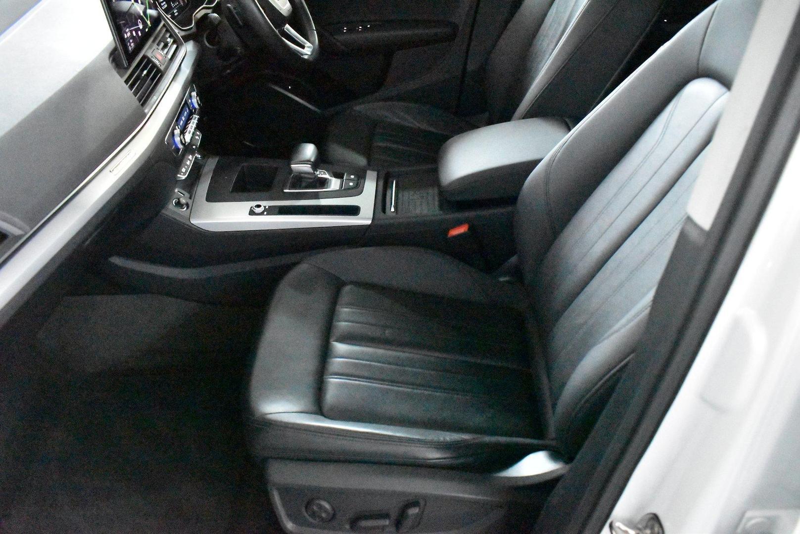 2021 Audi Q5 40 TDI — photo 7