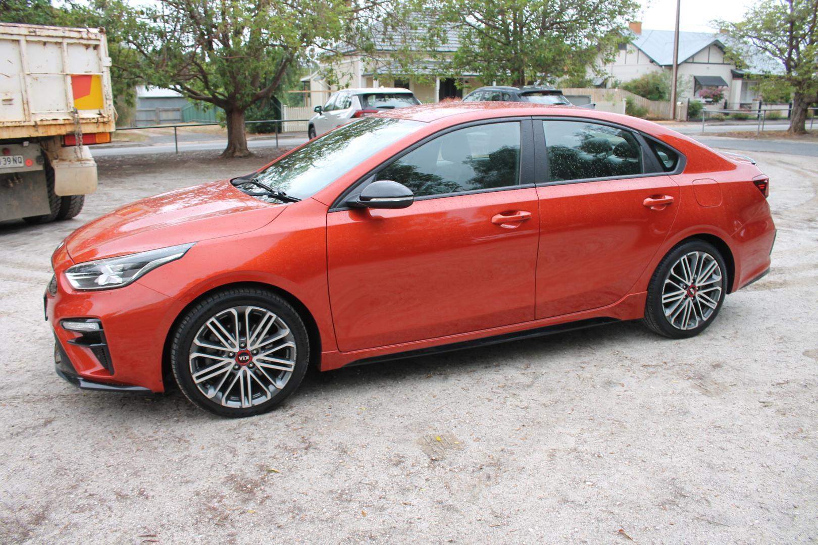 2019 Kia Cerato GT — photo 22