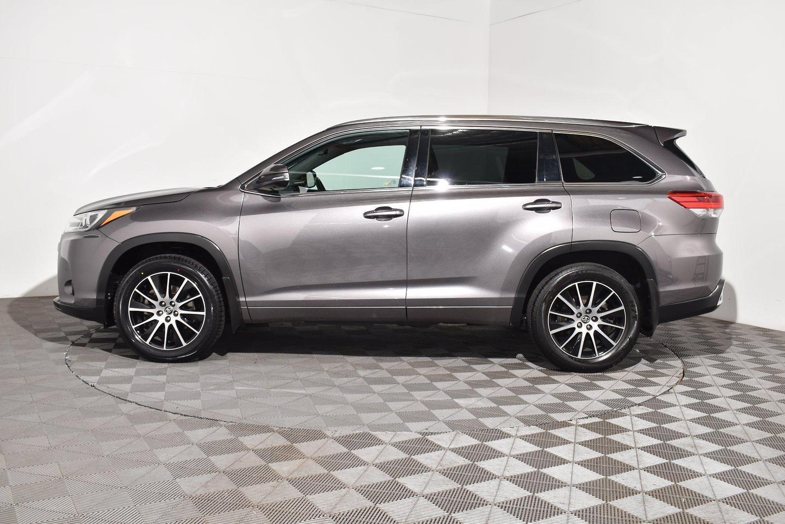 2019 Toyota Kluger Grande — photo 10