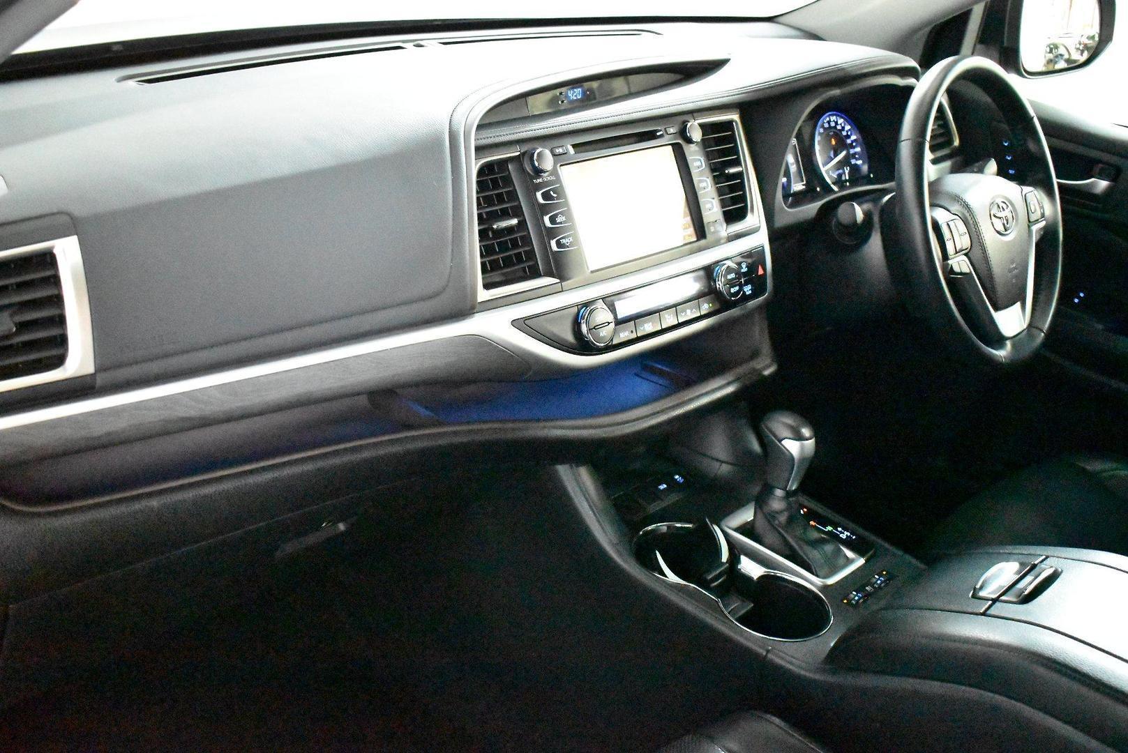 2019 Toyota Kluger Grande — photo 6