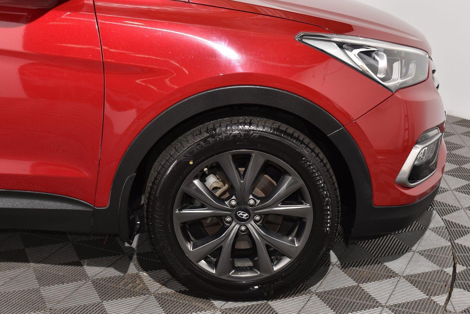 2017 Hyundai Santa Fe Active X — photo 17