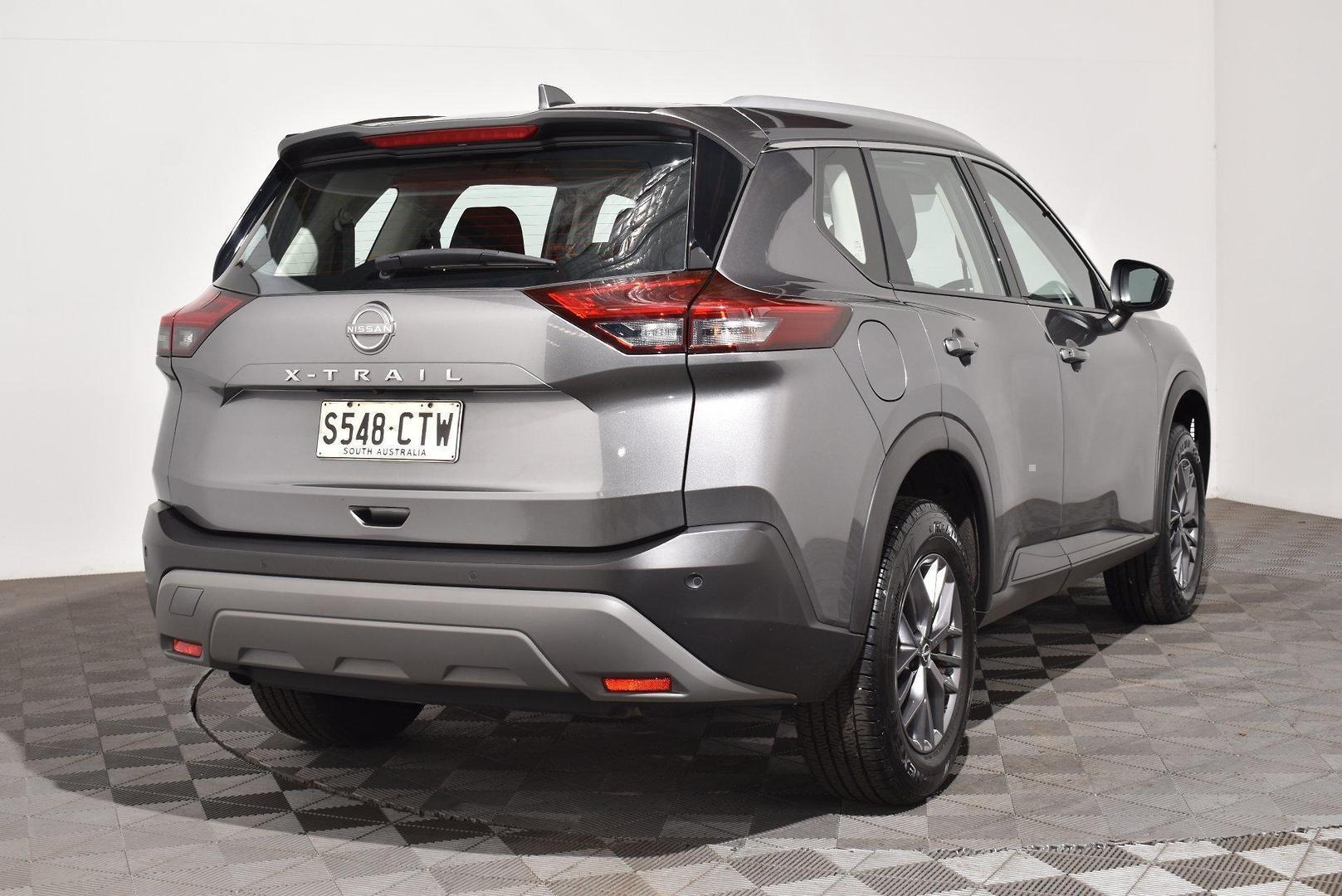 2023 Nissan X-TRAIL ST — photo 14