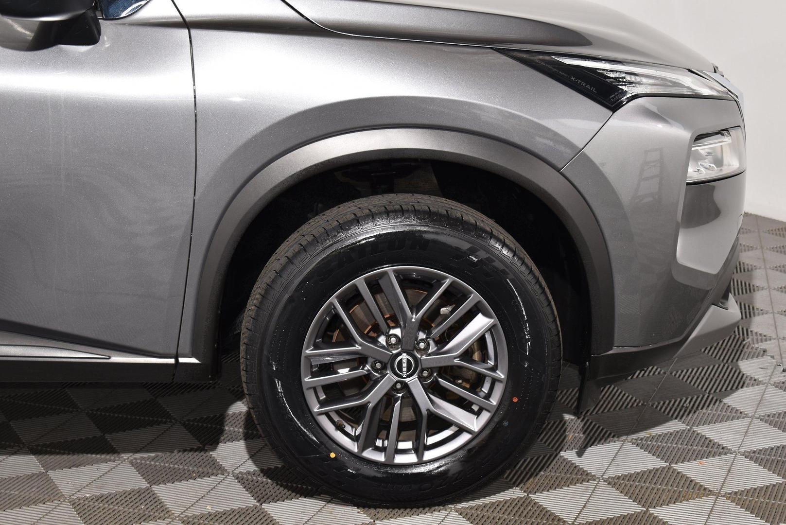 2023 Nissan X-TRAIL ST — photo 18