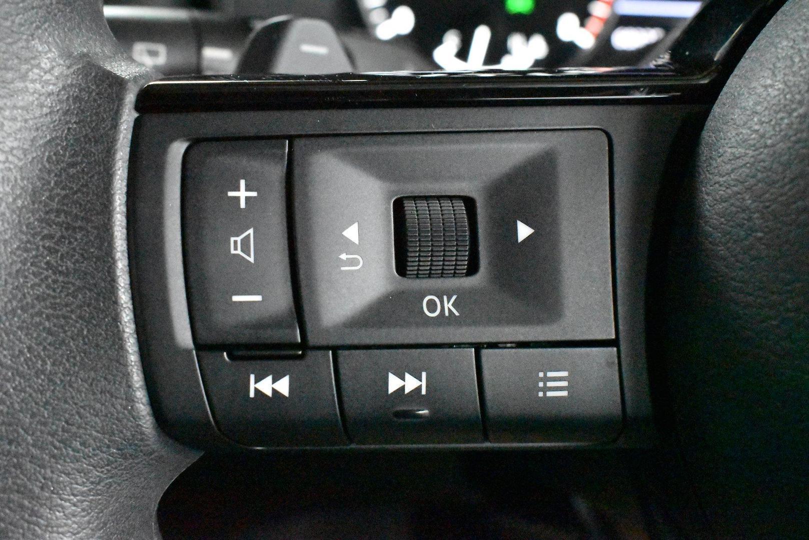 2023 Nissan X-TRAIL ST — photo 21