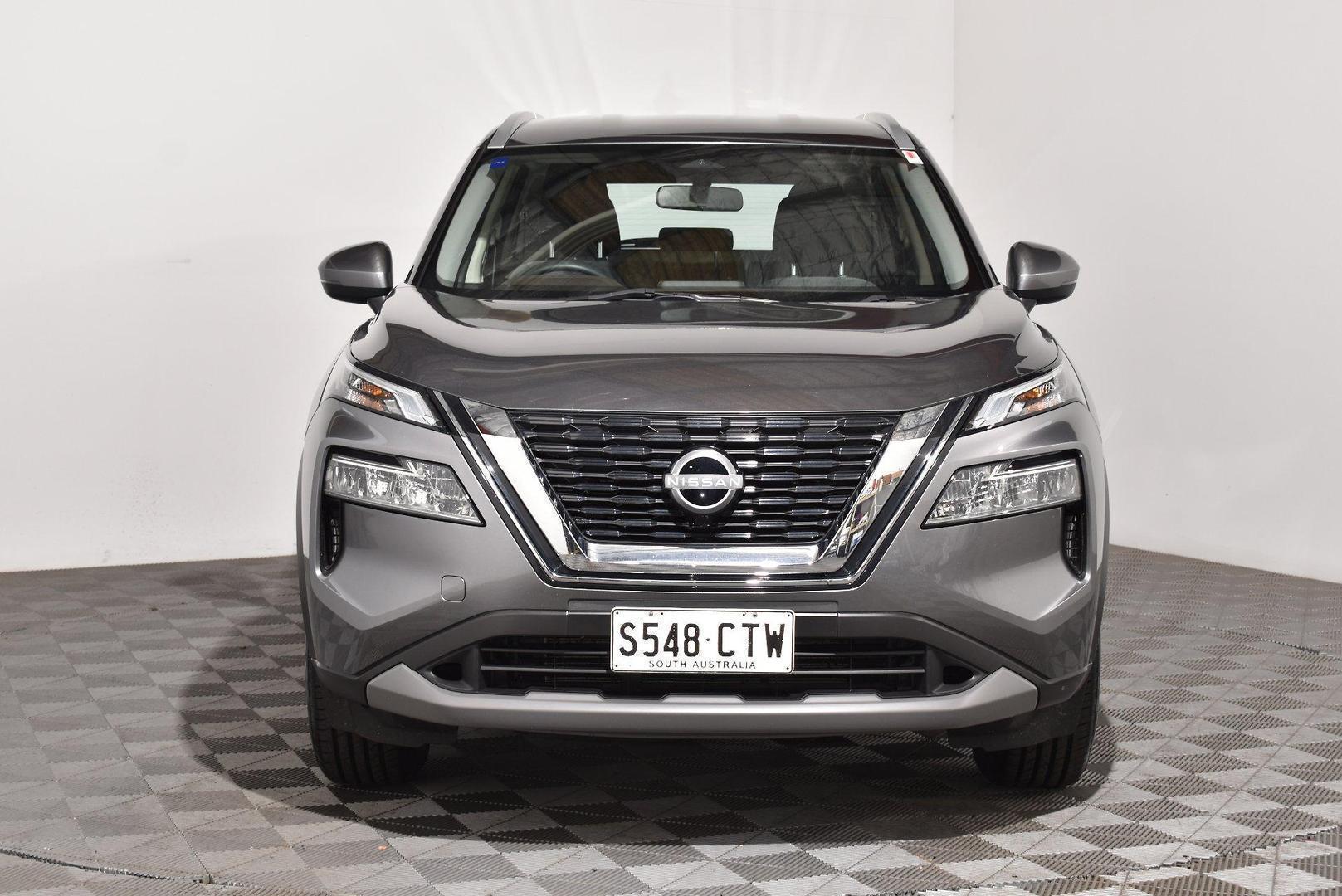 2023 Nissan X-TRAIL ST — photo 3