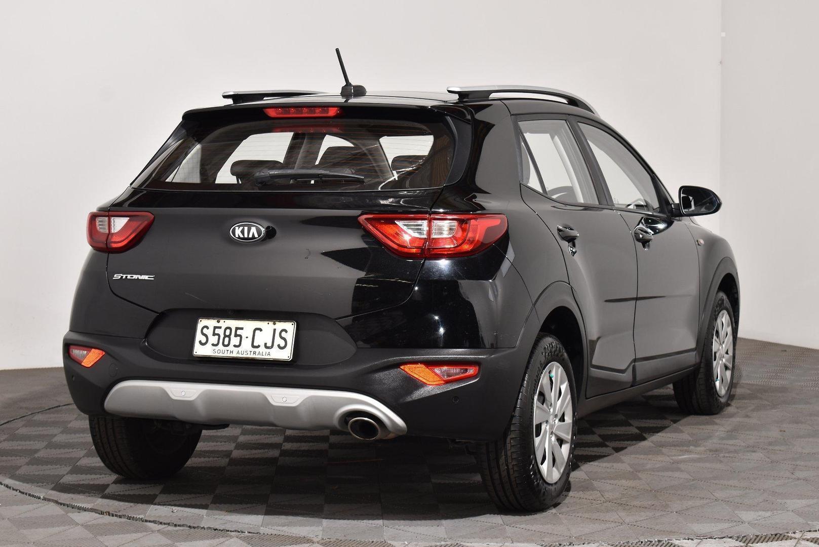 2021 Kia Stonic S — photo 14