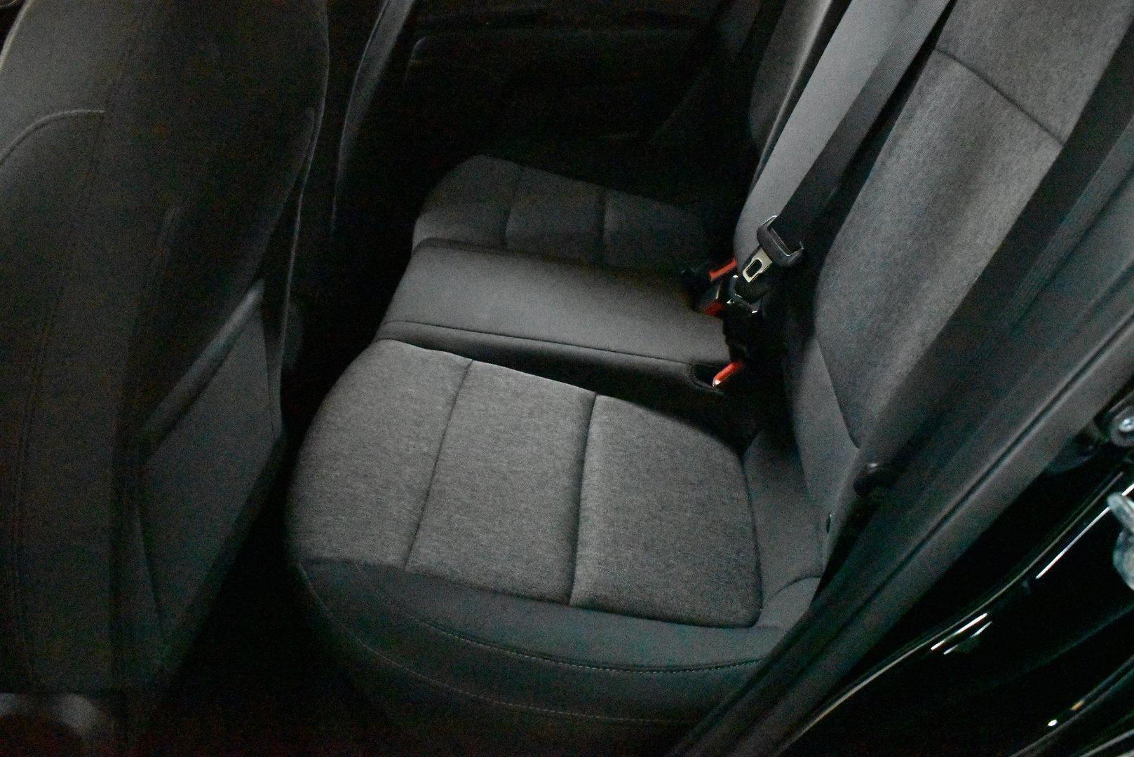 2021 Kia Stonic S — photo 8