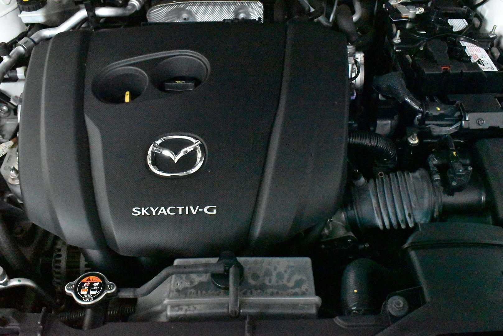 2021 Mazda CX-5 Touring — photo 16