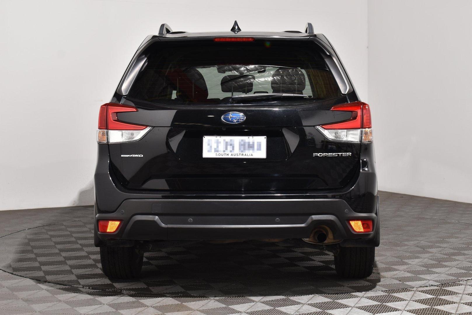 2019 Subaru Forester 25iL — photo 4